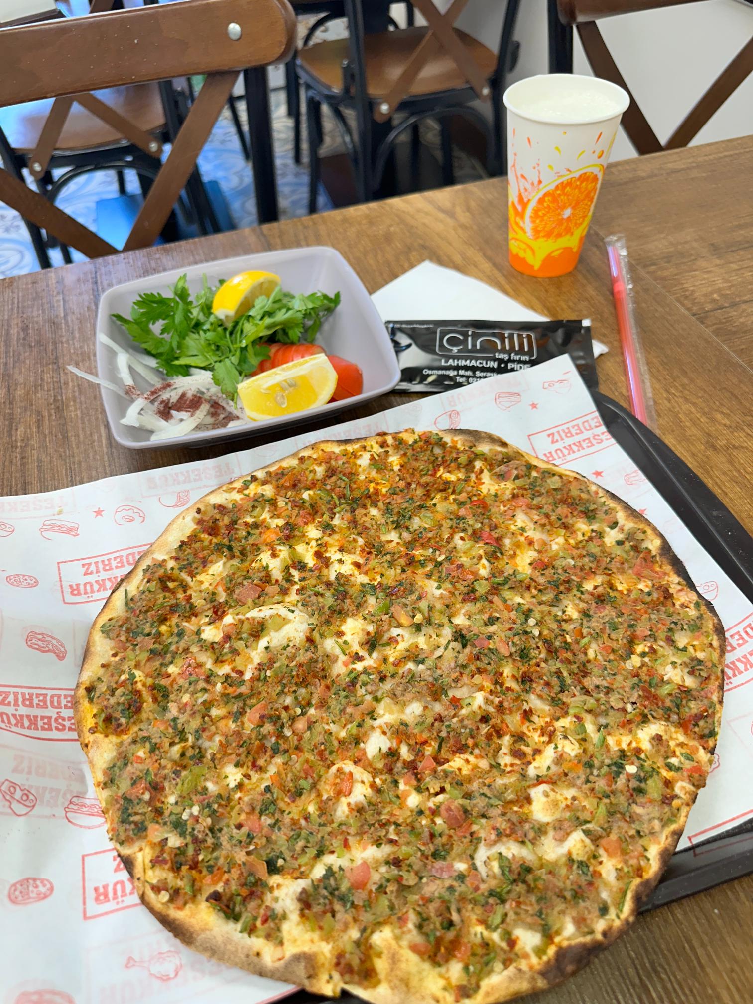  Lahmacun,
