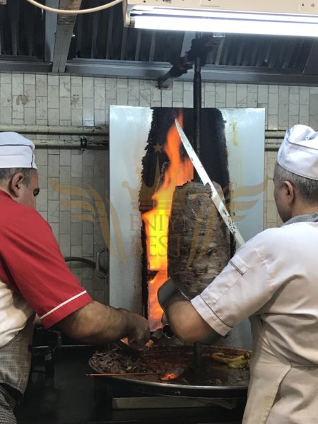  Döner,