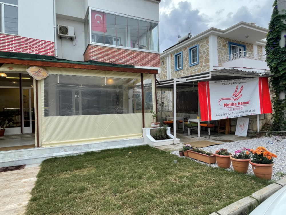 Meliha Hanım Su Böreği