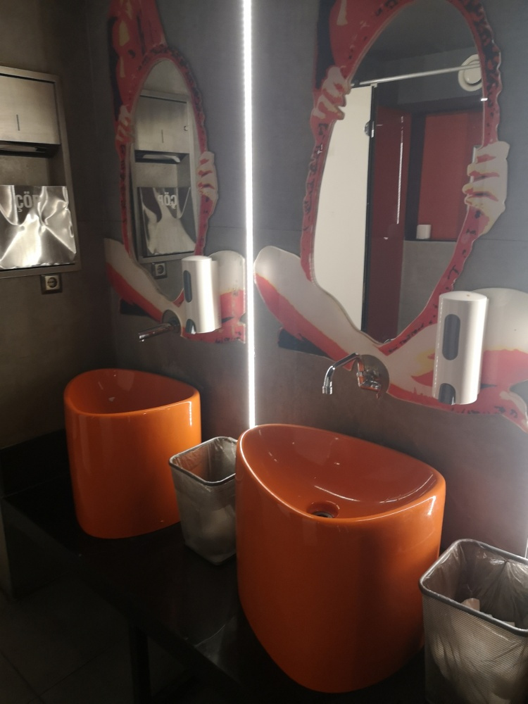  Lavabo,