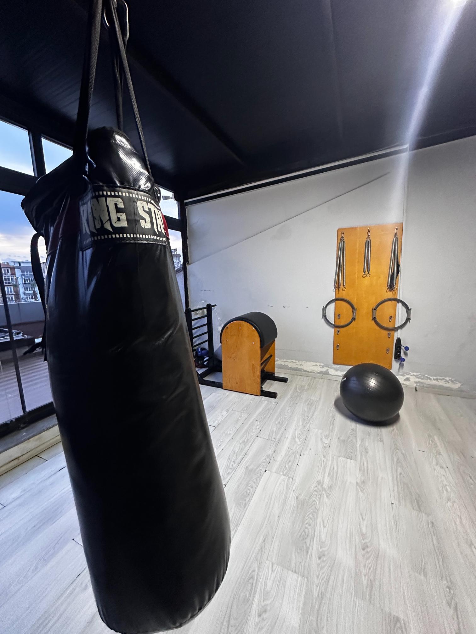 Skylife Fitness World