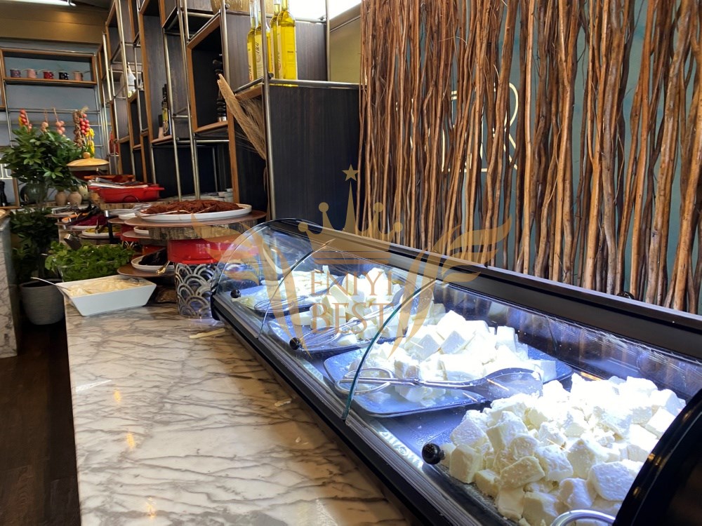  Restoran,